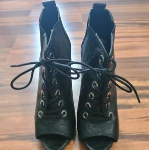 Nine West Black Lace Booties Size 7